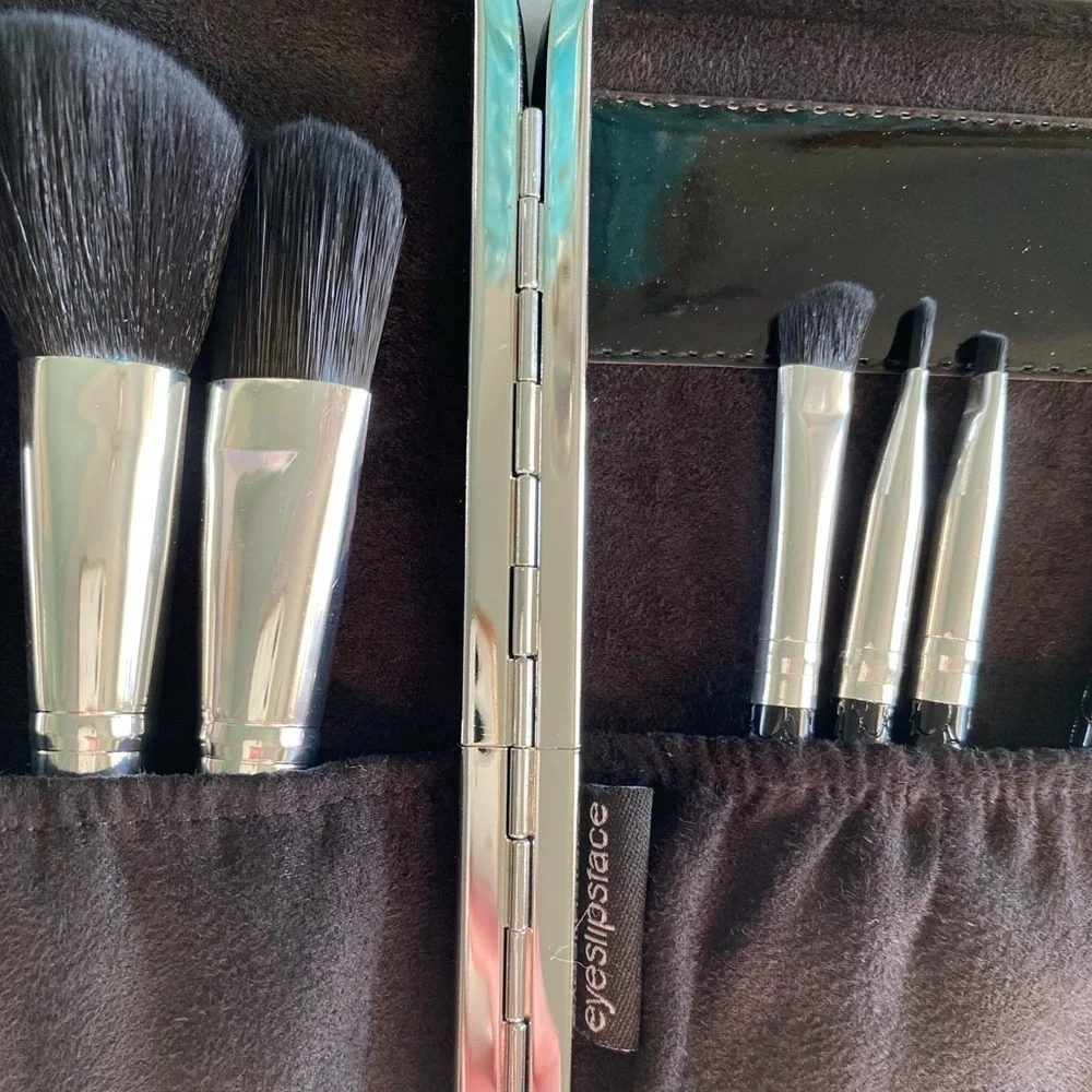 ELF New Luxe Brush Collection 7 Pieces with Black Croc Case - Picture 5 of 11
